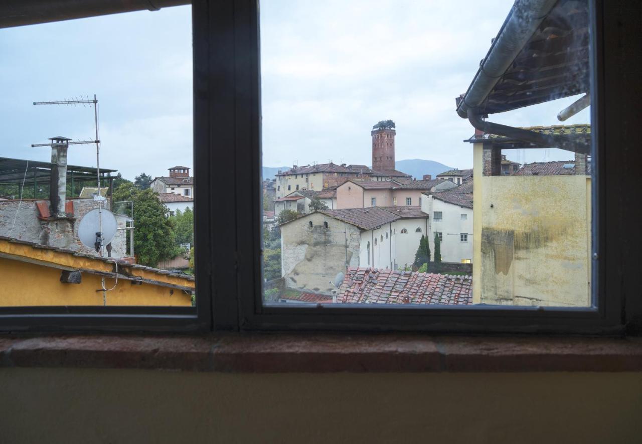 Top Location Lucca Apartment ภายนอก รูปภาพ